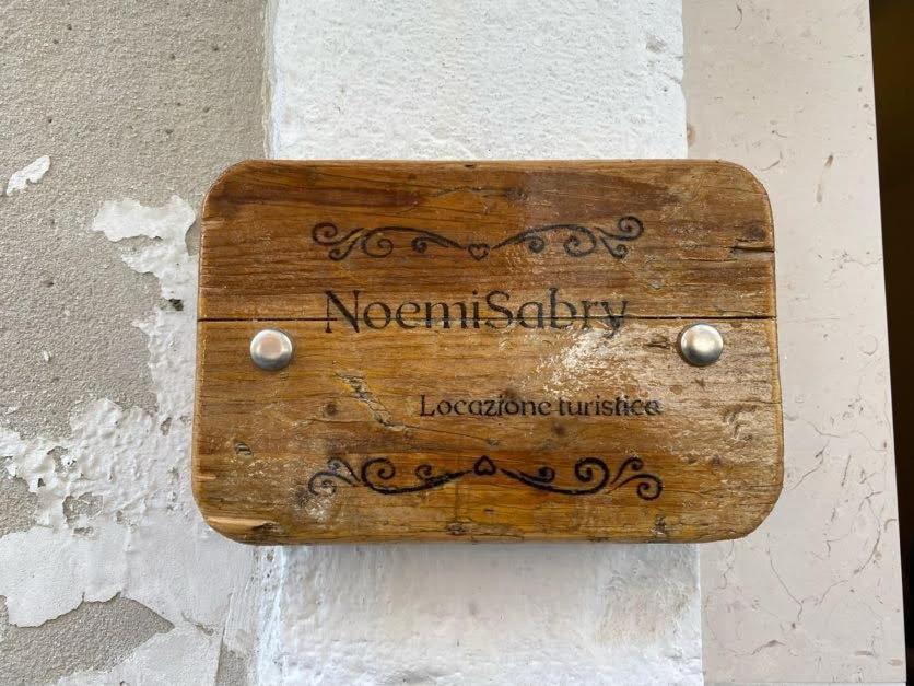Noemisabry - Casa Vacanze บารี ภายนอก รูปภาพ